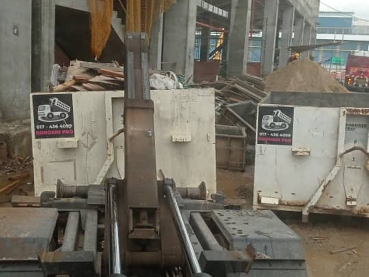 Dumpster bins