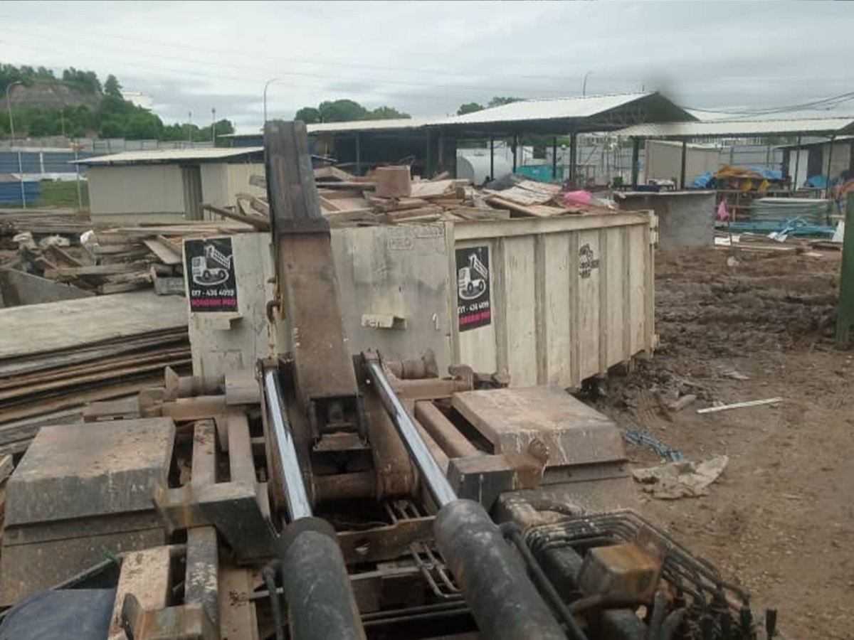 Dumpster bins